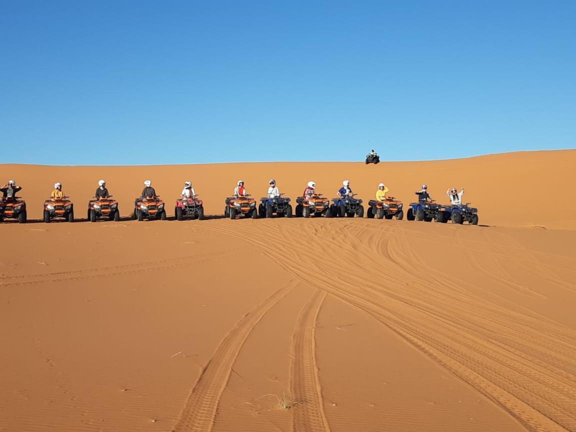 Erg Chebbi Starlight Camp Ξενοδοχείο Merzouga Εξωτερικό φωτογραφία